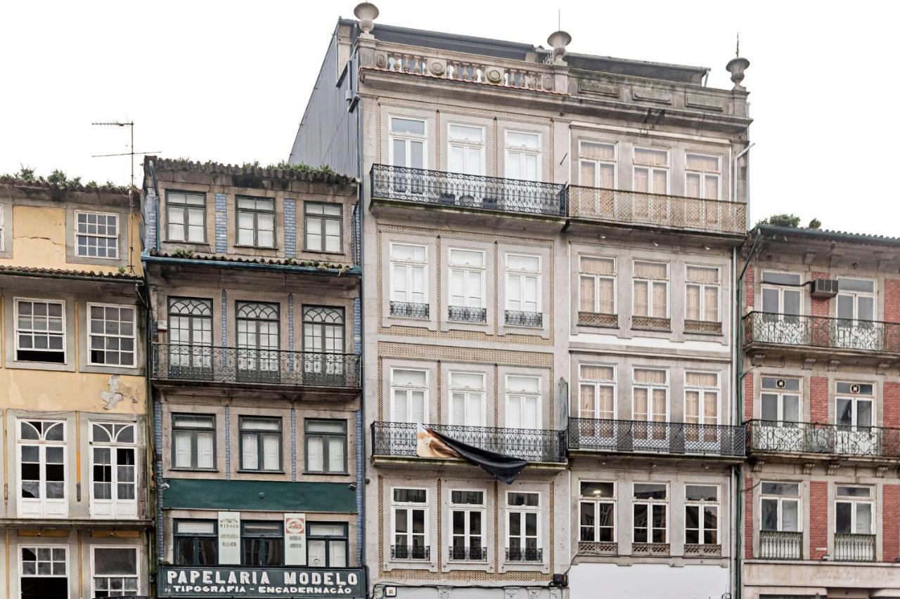 Loios 1Br Flat Downtown By Lovelystay Порто Екстериор снимка